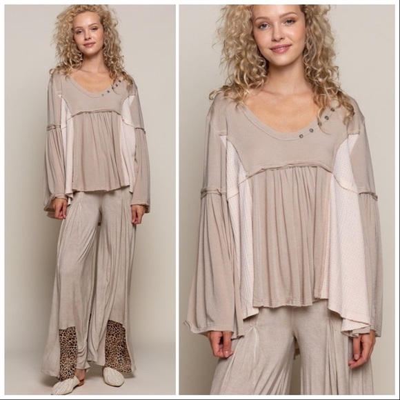 POL Soho Radiant Felt Soft Oversized Knit Top - Picture 6 of 11